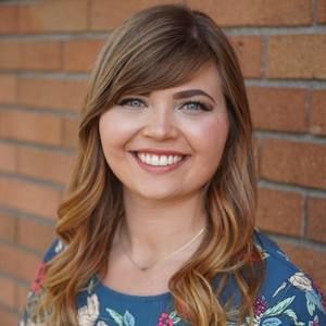 Meet your Posher, Brooke